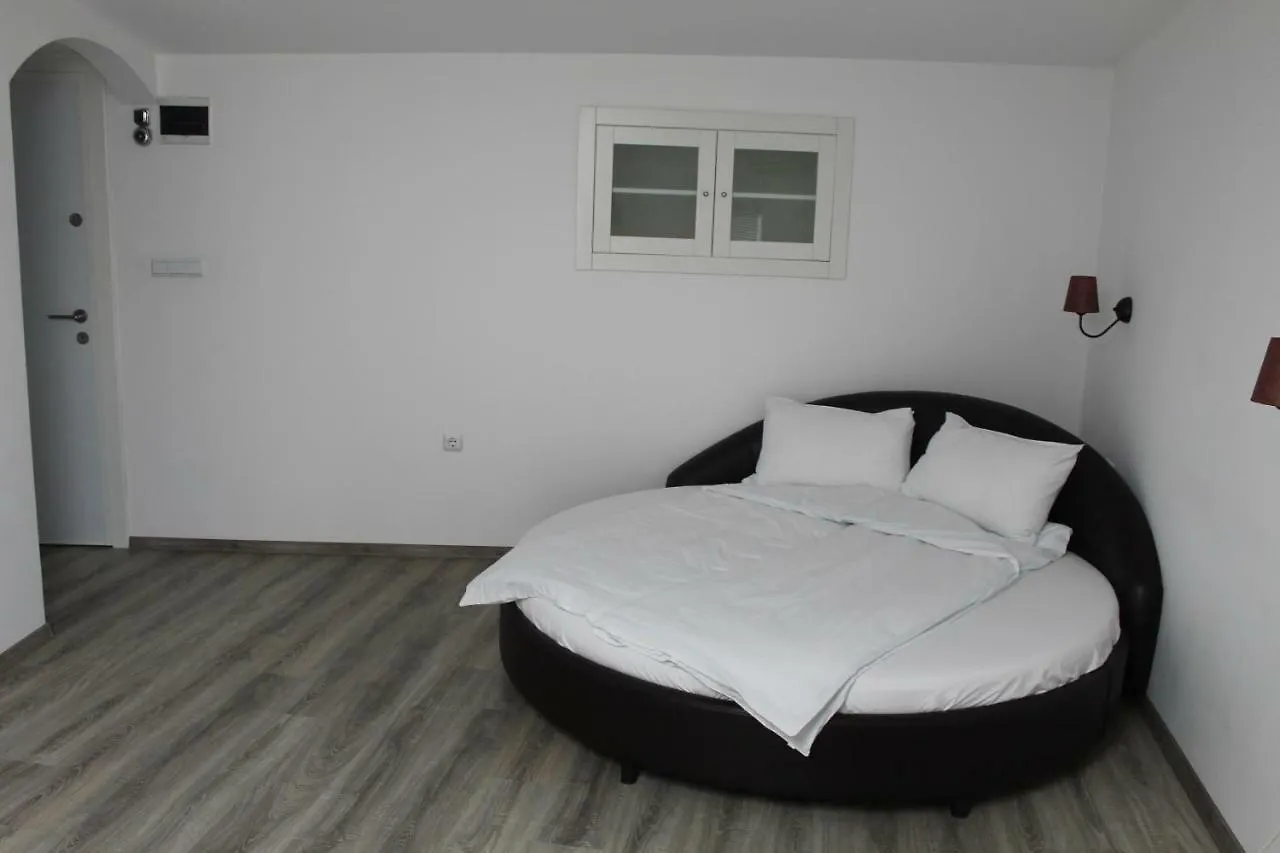 Varchev 2 Apartment Varna 0*,